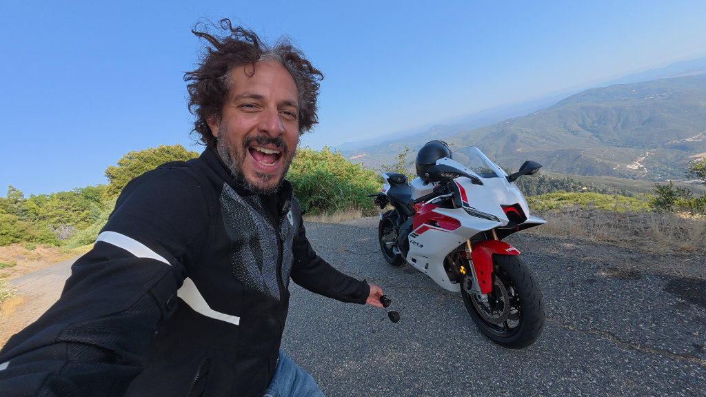 2025 Yamaha YZF-R9 Review