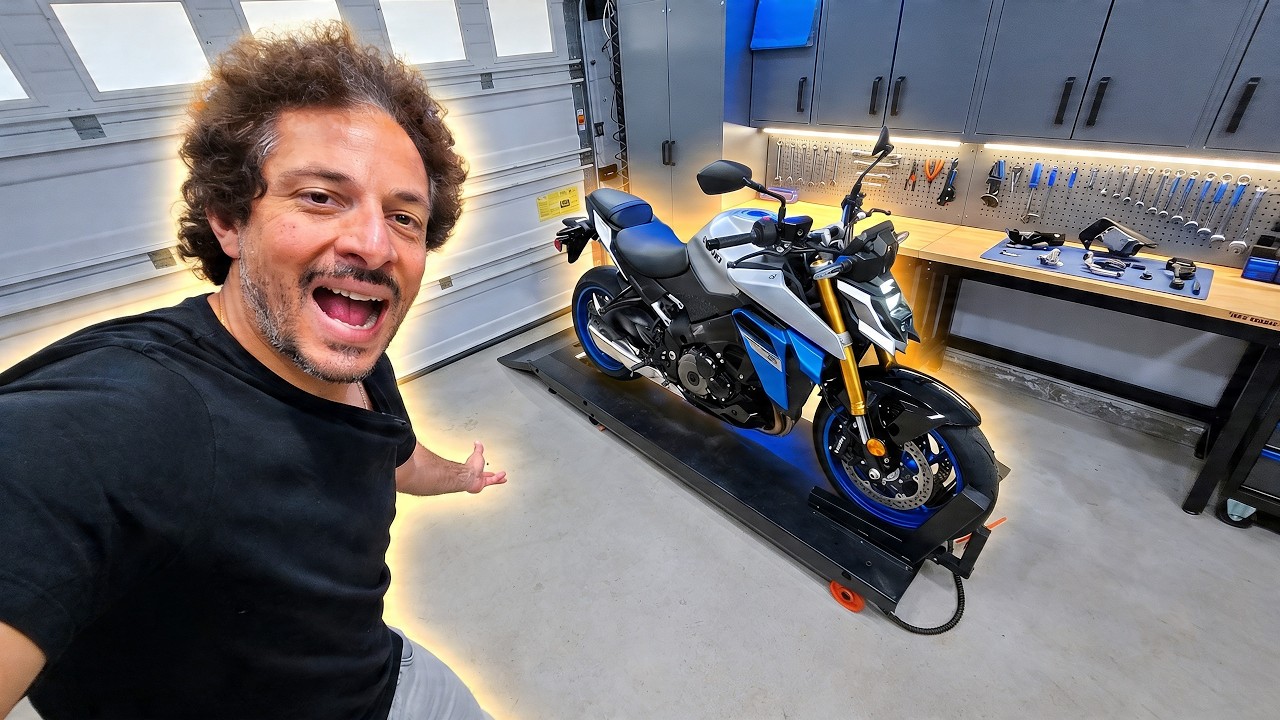 2025 suzuki gsx s1000 review