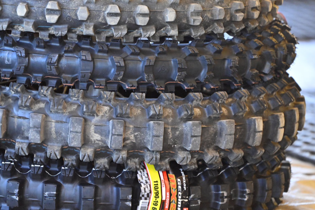2026 dunlop geomax mx54 tire review 26